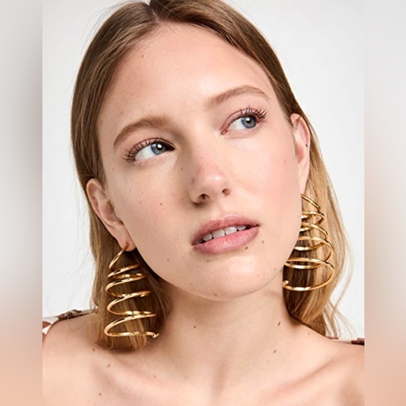 πΊπHPππΊ NWT Cult Gaia Ezlynn Gold Serpentine Earrings - Picture 15 of 16